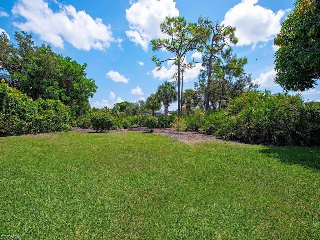 24973 Bay Cedar Dr, Bonita Springs, photo 5