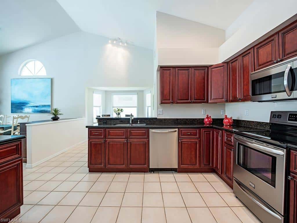24973 Bay Cedar Dr, Bonita Springs, photo 9