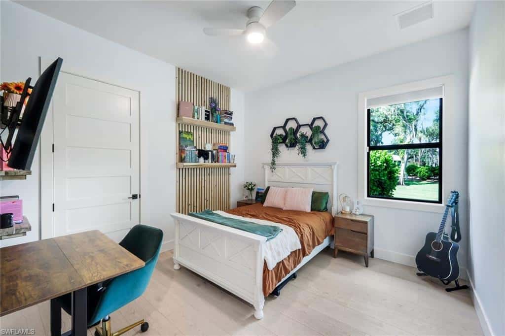 628 Harbor Dr, Labelle, photo 23