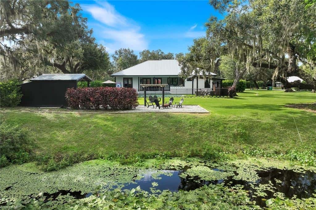 628 Harbor Dr, Labelle, photo 46