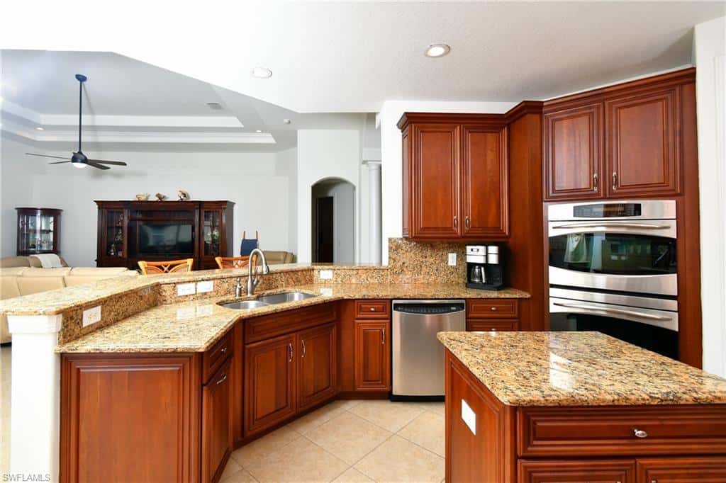 8871 Biella Ct, Estero, photo 12