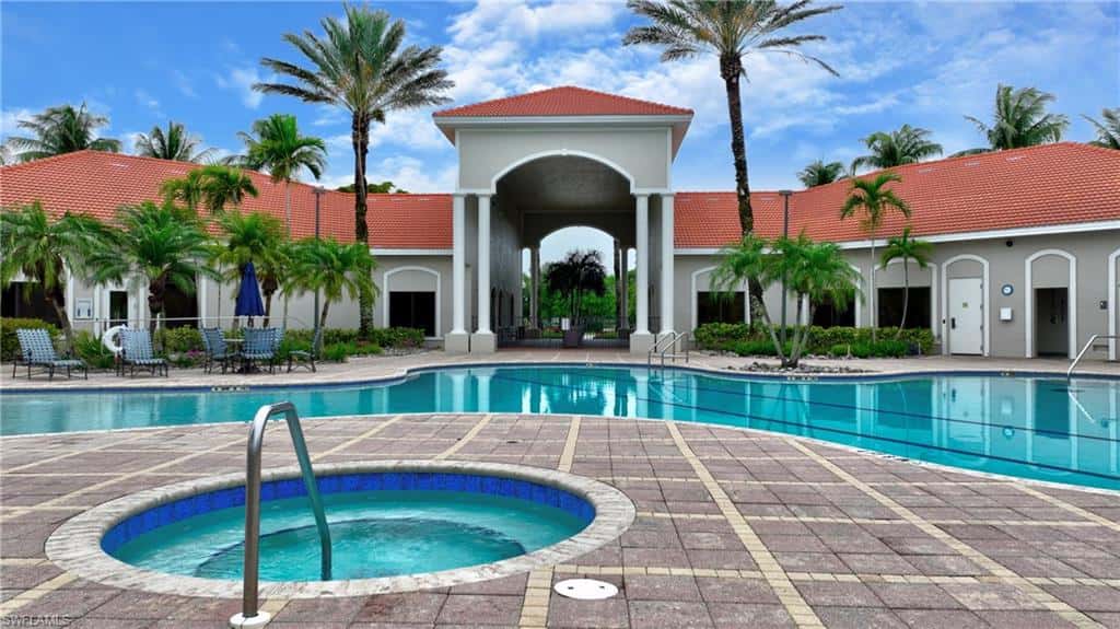 8871 Biella Ct, Estero, photo 41