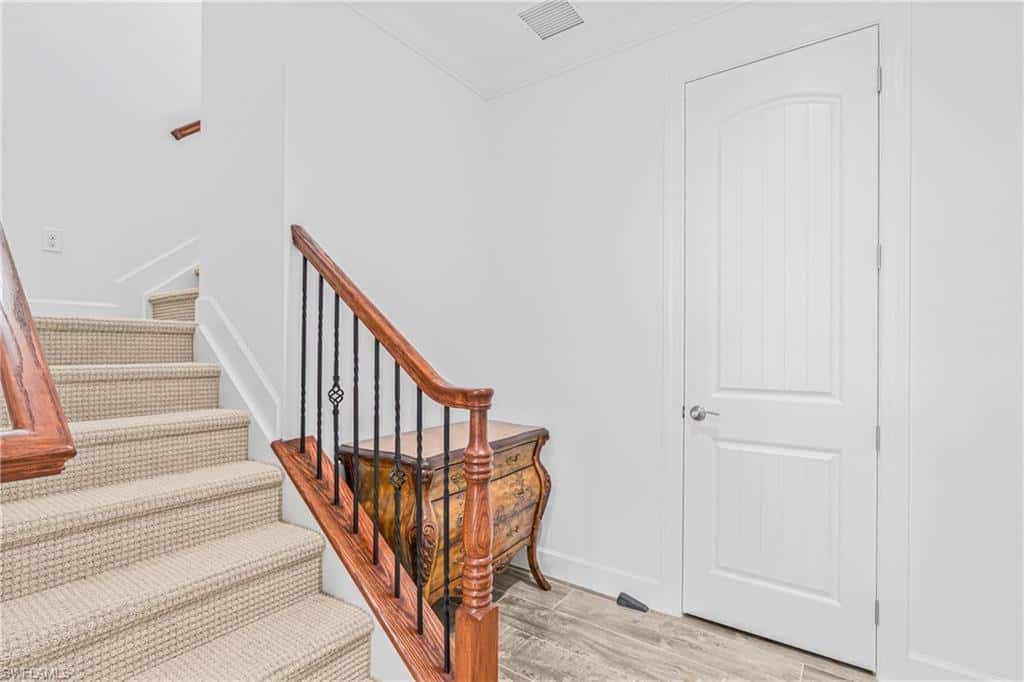 10647 Tiki Ct, Estero, photo 22