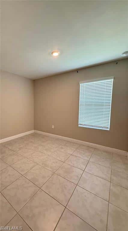 635 6th Pl, Cape Coral, photo 6