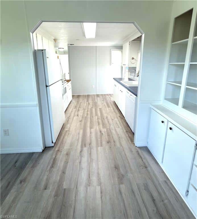 115 Calais Ct, Naples, photo 12