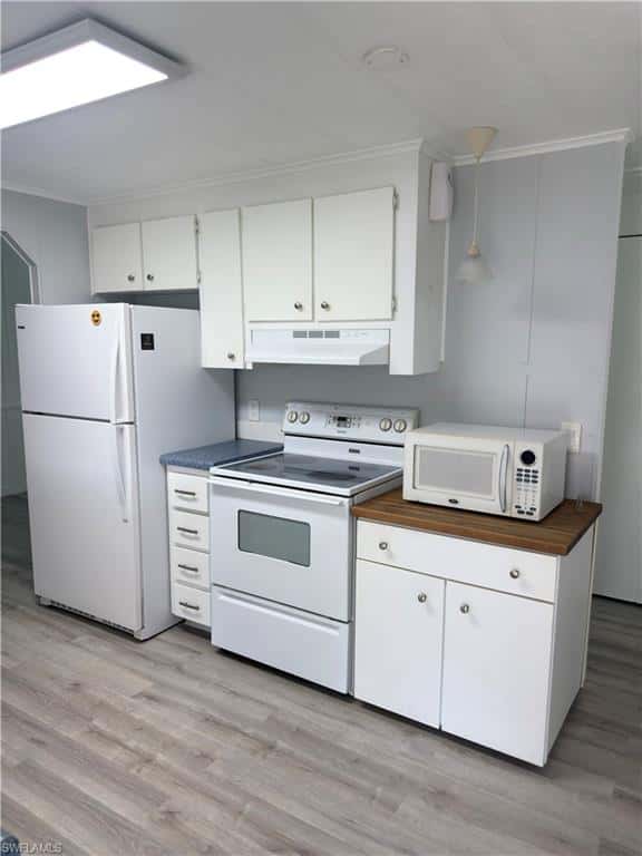 115 Calais Ct, Naples, photo 10