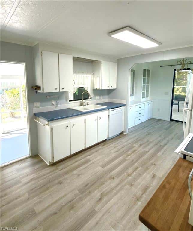 115 Calais Ct, Naples, photo 11