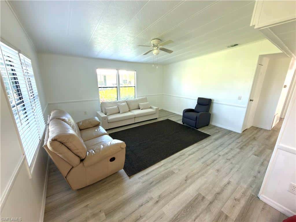 115 Calais Ct, Naples, photo 19