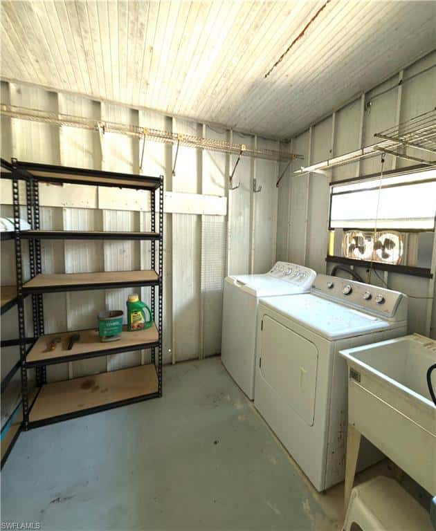 115 Calais Ct, Naples, photo 29