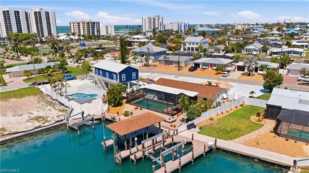 120 Albatross St, Fort Myers Beach, photo 43