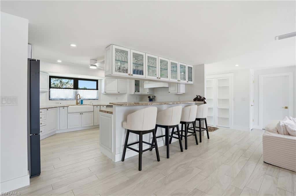 120 Albatross St, Fort Myers Beach, photo 12