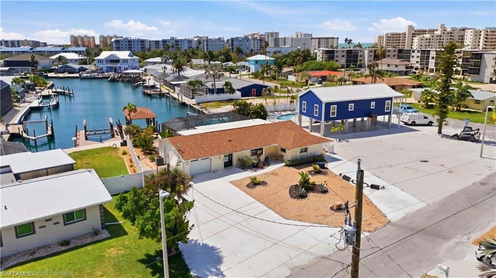120 Albatross St, Fort Myers Beach, photo 45