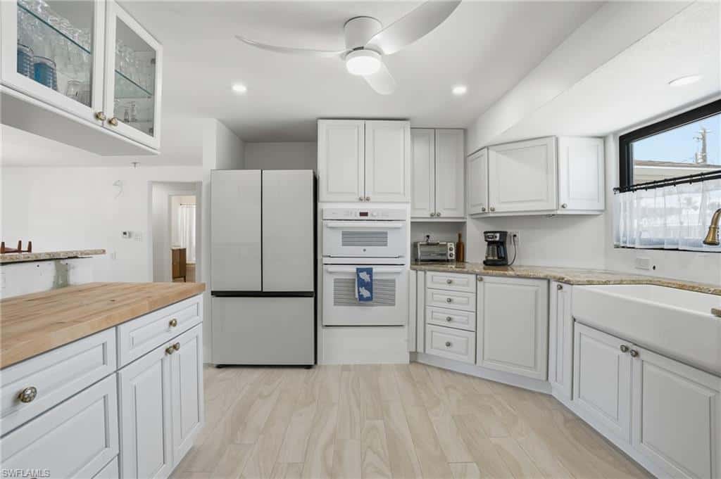 120 Albatross St, Fort Myers Beach, photo 15