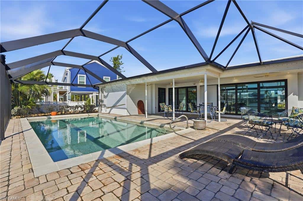 120 Albatross St, Fort Myers Beach, photo 35