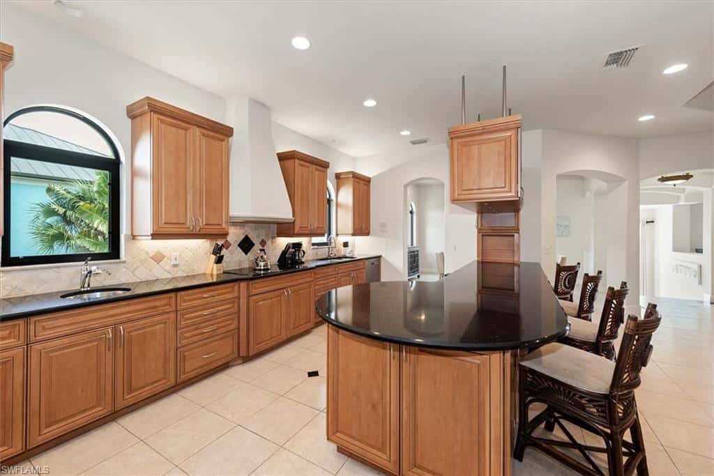 1316 Eagle Run Dr, Sanibel, photo 12