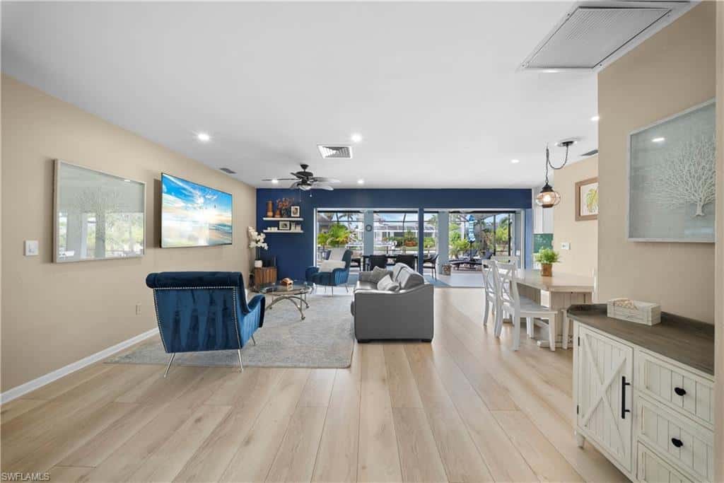 212 Angler Ct, Marco Island, photo 6