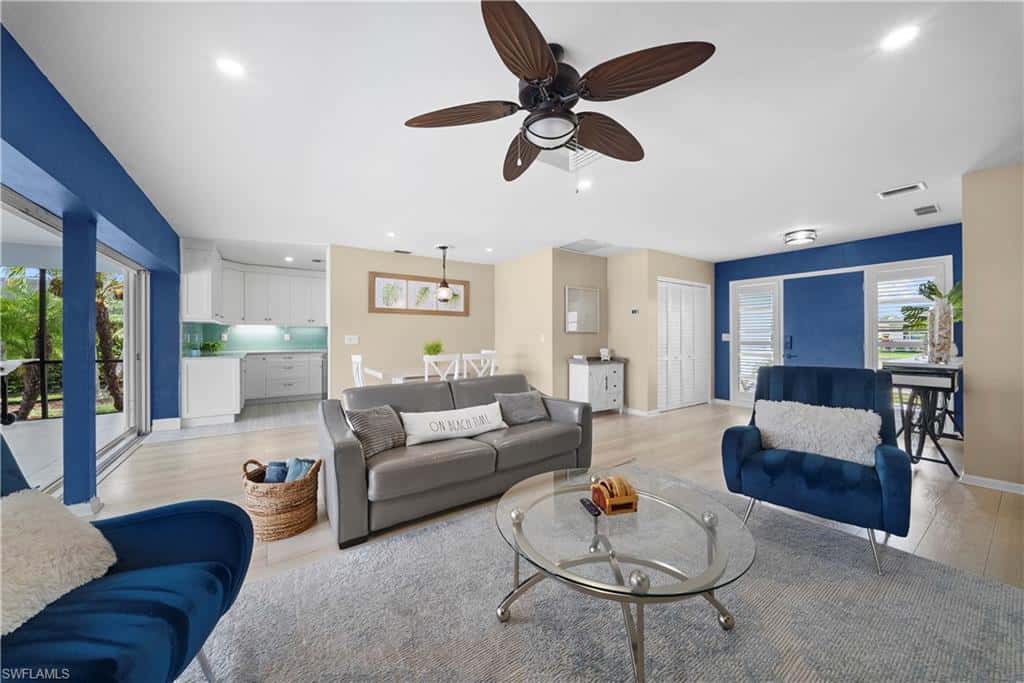 212 Angler Ct, Marco Island, photo 9
