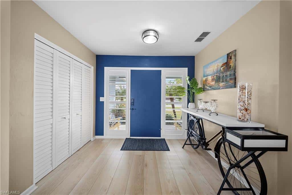 212 Angler Ct, Marco Island, photo 4