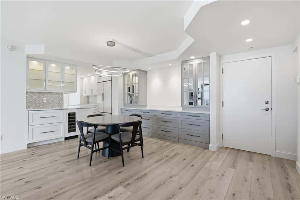 4001 Gulf Shore Blvd #1407, Naples, photo 9
