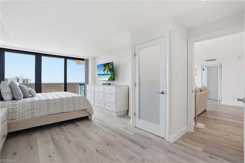 4001 Gulf Shore Blvd #1407, Naples, photo 19
