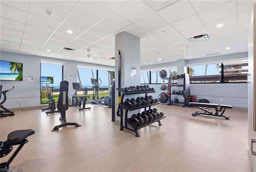 4001 Gulf Shore Blvd #1407, Naples, photo 39