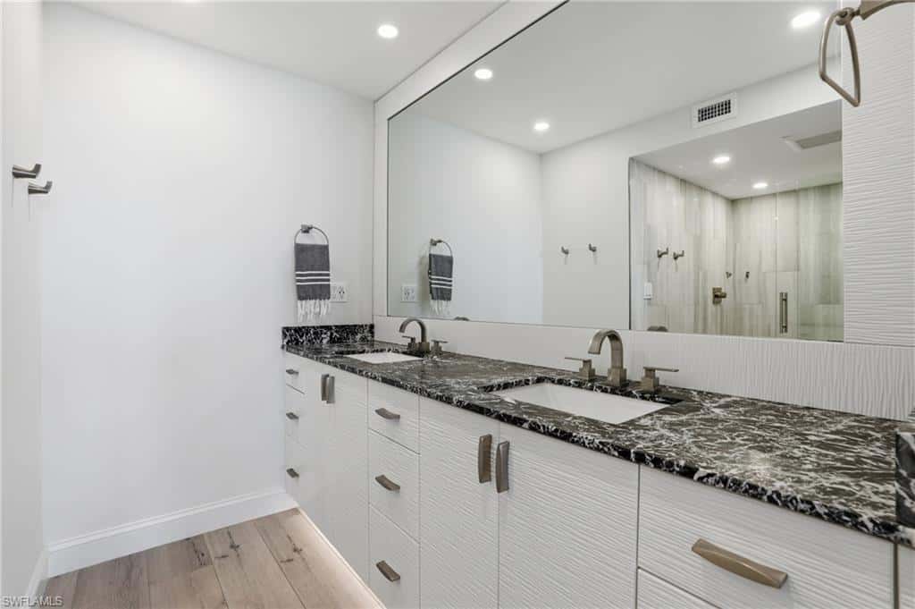 4001 Gulf Shore Blvd #1407, Naples, photo 21
