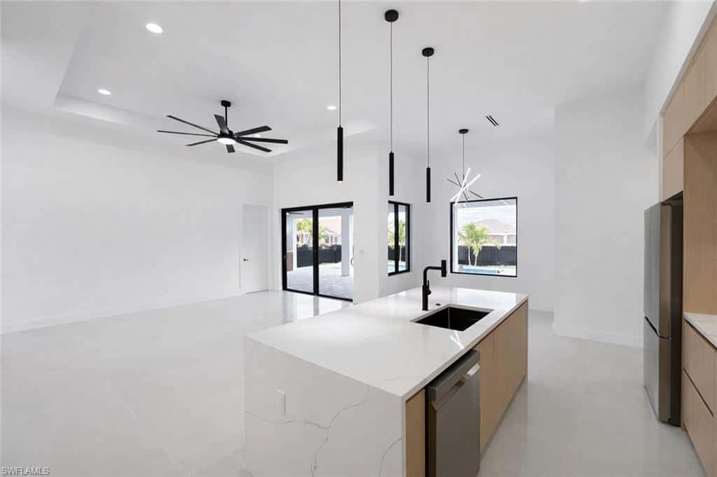 725 37th Ave, Cape Coral, photo 4