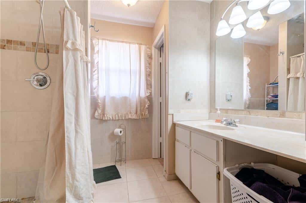 4617 Lee Blvd, Lehigh Acres, photo 11