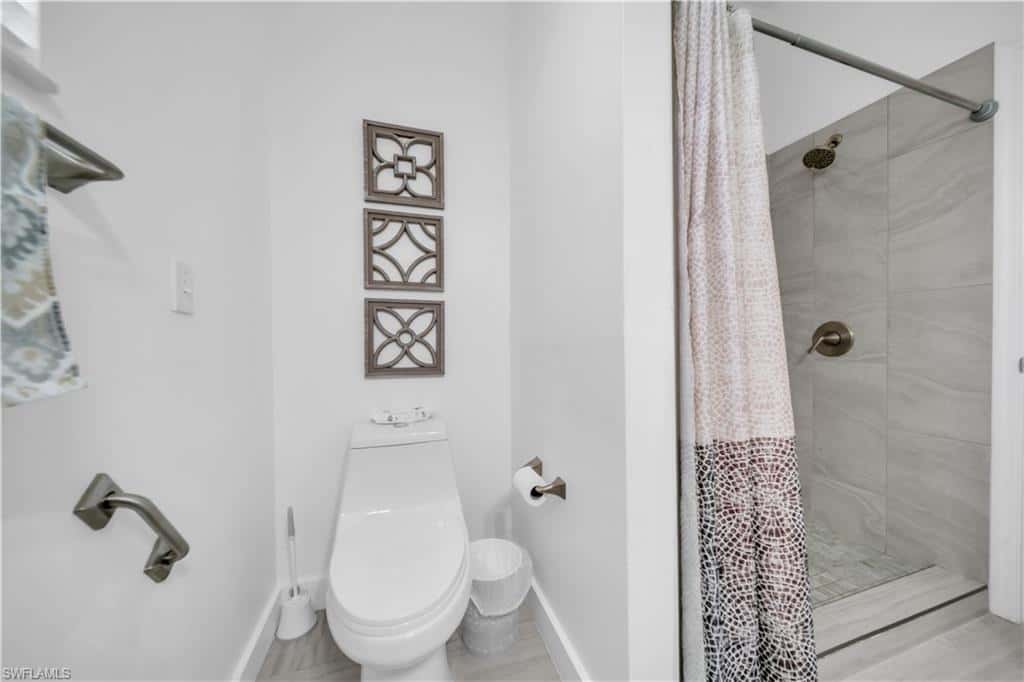 11142 Lakeland Cir, Fort Myers, photo 23