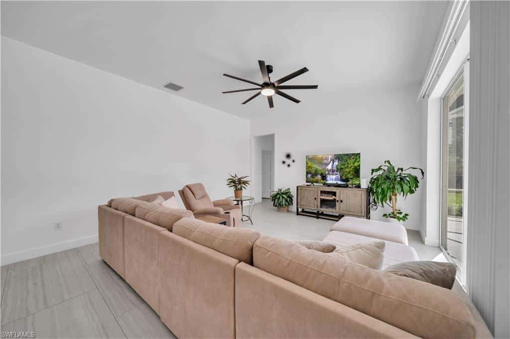 11142 Lakeland Cir, Fort Myers, photo 26
