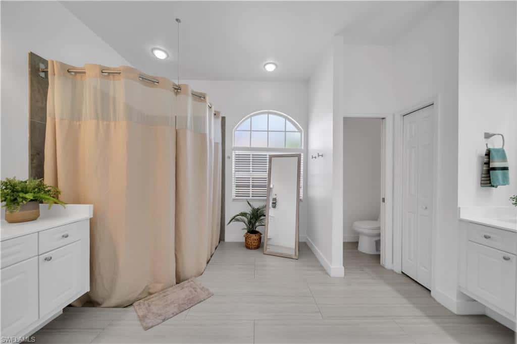 11142 Lakeland Cir, Fort Myers, photo 14