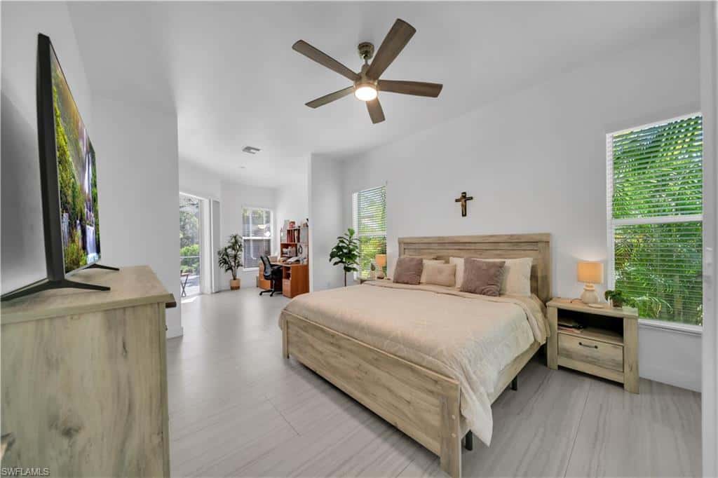 11142 Lakeland Cir, Fort Myers, photo 11