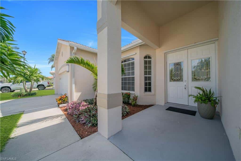 11142 Lakeland Cir, Fort Myers, photo 4