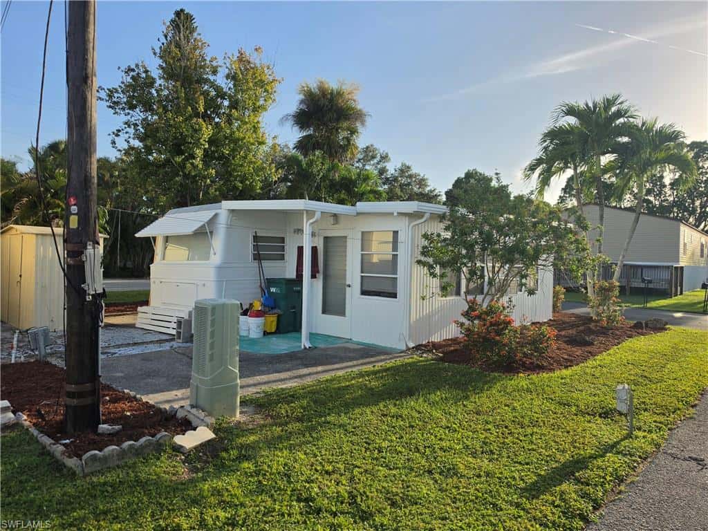 50 Temple Ln, Naples, photo 6