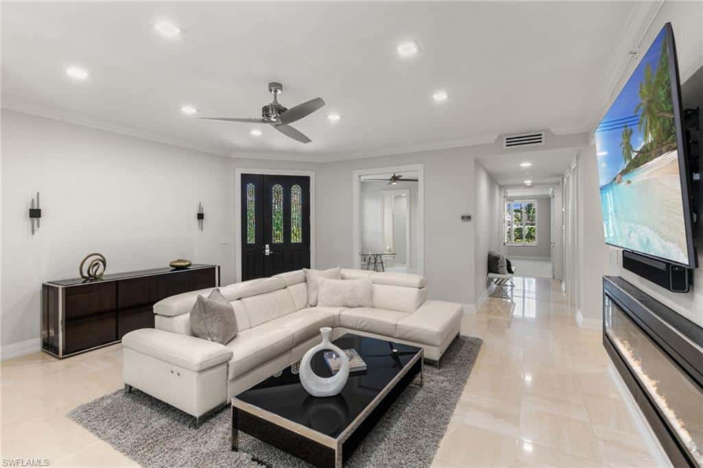 173 Colonade Cir #1401, Naples, photo 4