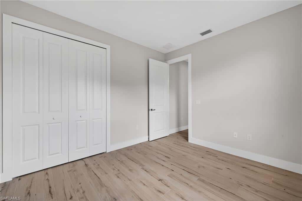 876 Desoto Ave, Naples, photo 23