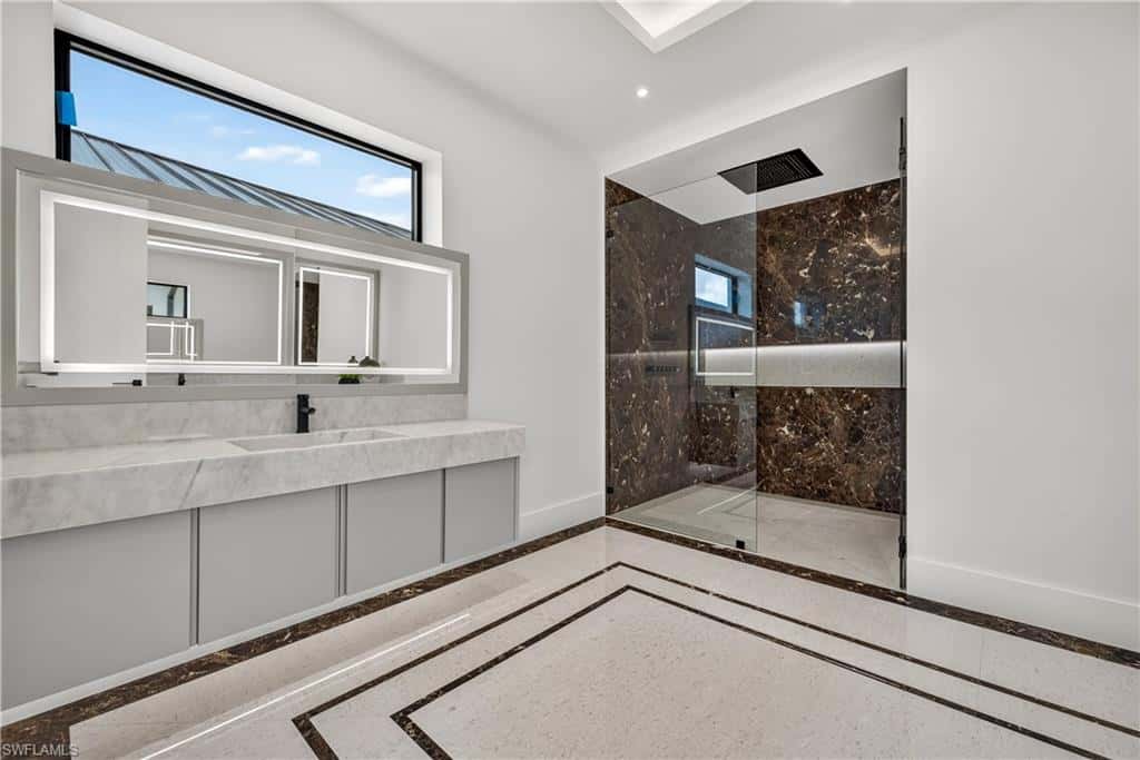 2949 Cypress St, Naples, photo 27