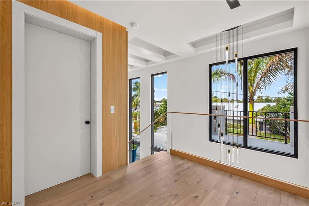 2949 Cypress St, Naples, photo 5