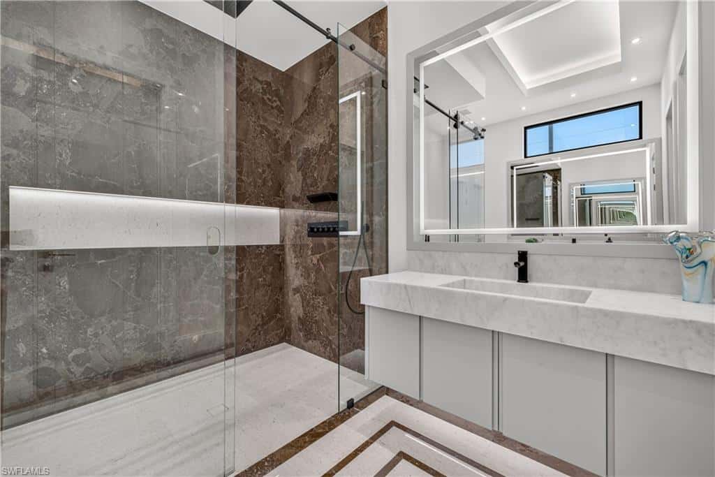 2949 Cypress St, Naples, photo 38