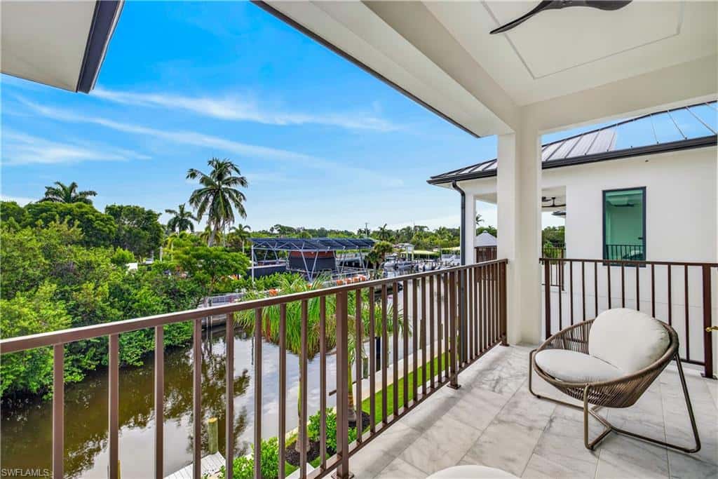 2949 Cypress St, Naples, photo 39
