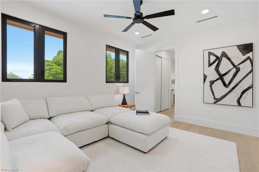 1150 8th Ter, Naples, photo 38