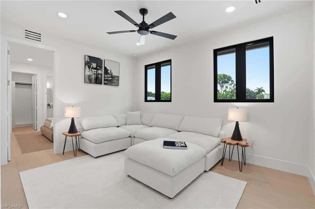1150 8th Ter, Naples, photo 37