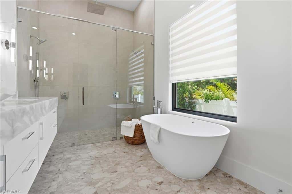 1150 8th Ter, Naples, photo 31