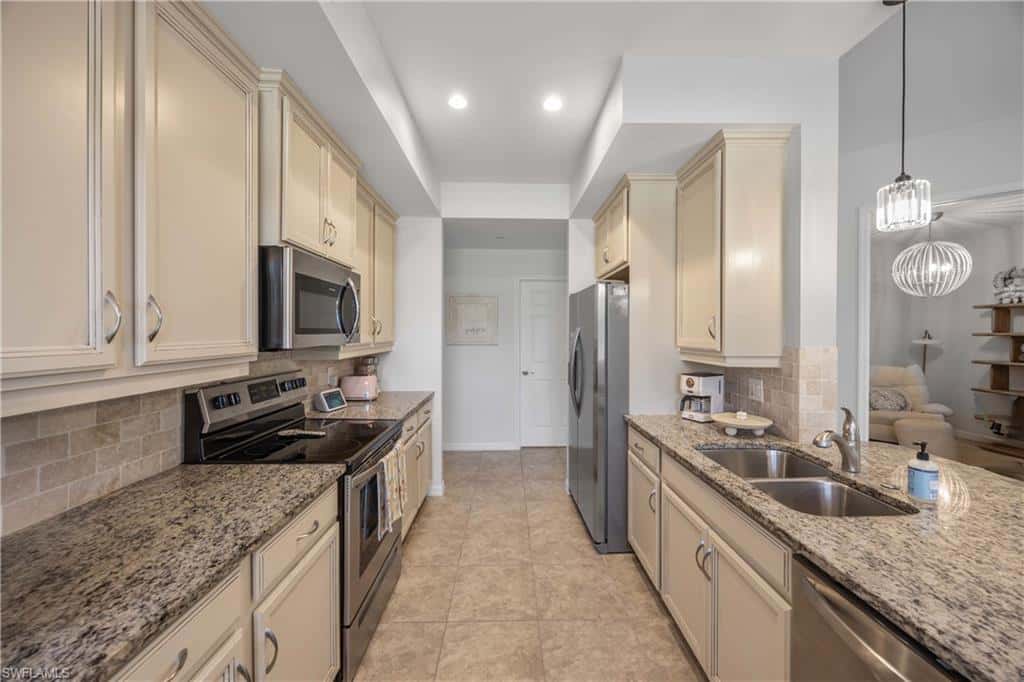 26111 Palace Ln #102, Bonita Springs, photo 5