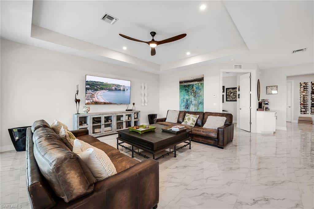 257 Indies Dr #202, Naples, photo 6