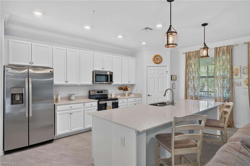 12015 Hawthorn Lake Dr #201, Fort Myers, photo 9