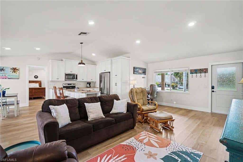 4618 Sierra Ln, Bonita Springs, photo 6