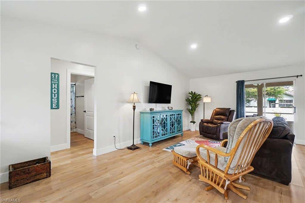 4618 Sierra Ln, Bonita Springs, photo 4