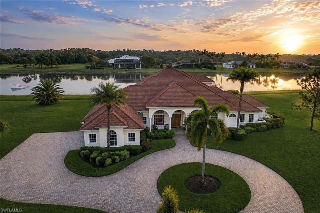 20301 Barefoot Ski Blvd, Estero, photo 6