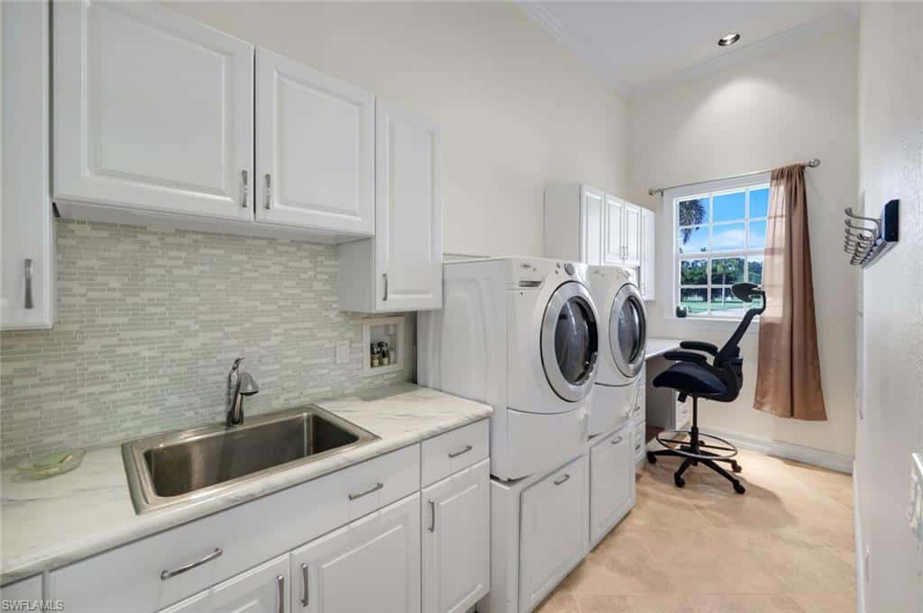 20301 Barefoot Ski Blvd, Estero, photo 38
